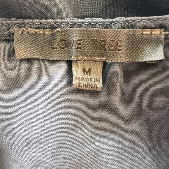 Fun Cut-Out detail Chambray Blue Dress - Picture 5 of 6